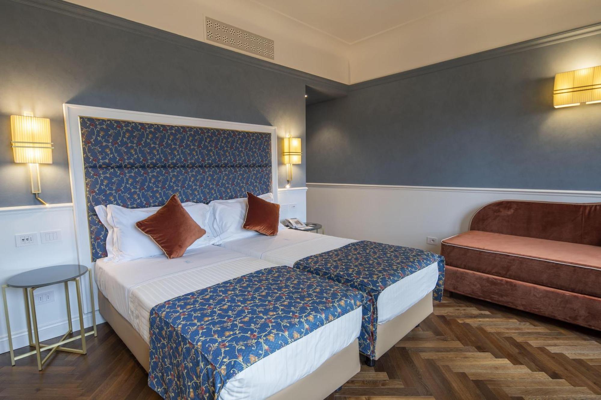 ริโวลี บูทิก โฮเทล Hotel ฟลอเรนซ์ ภายนอก รูปภาพ